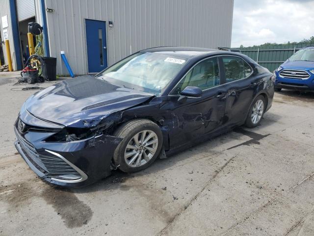  TOYOTA CAMRY 2021 Granatowy