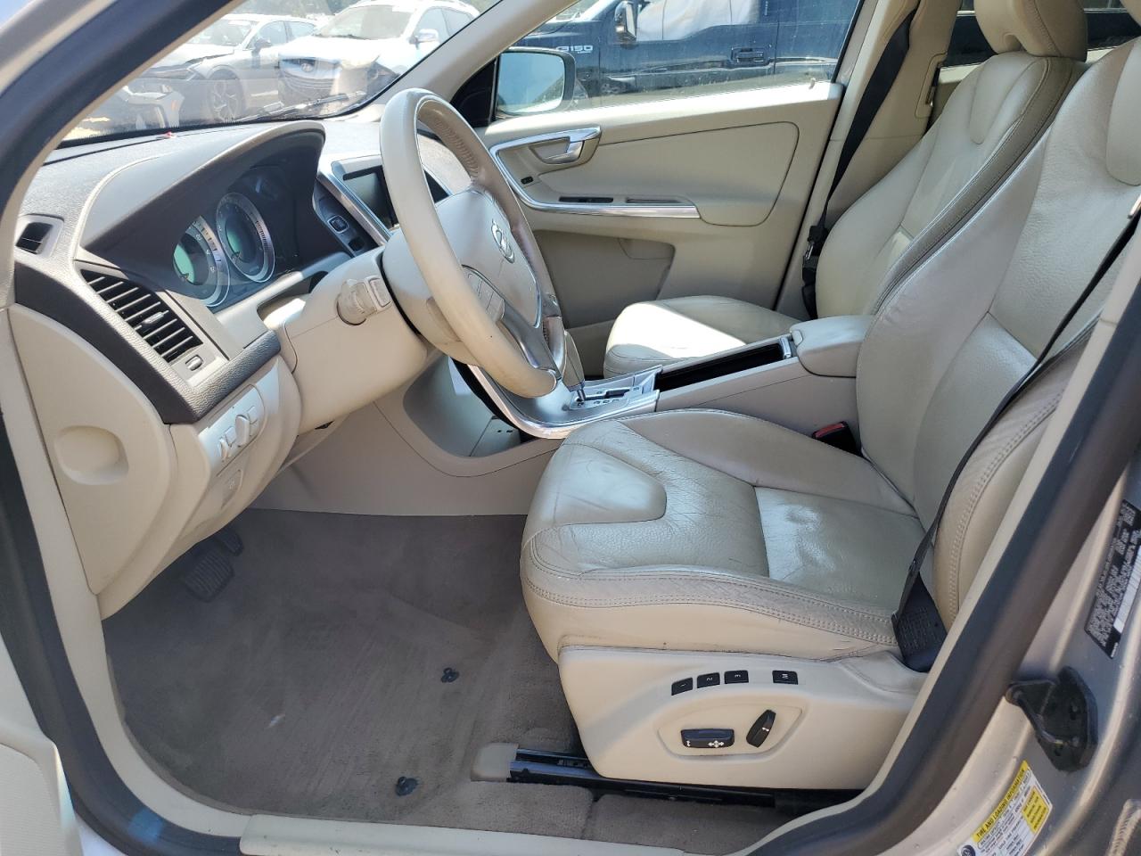 2012 Volvo Xc60 3.2 VIN: YV4952DL2C2347070 Lot: 67006815