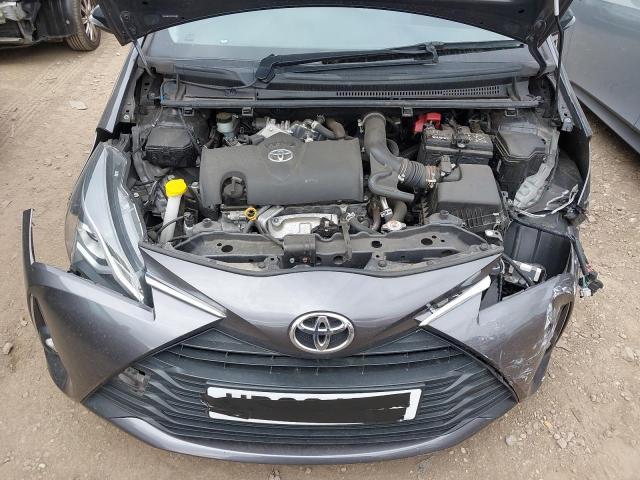 2020 TOYOTA YARIS ICON
