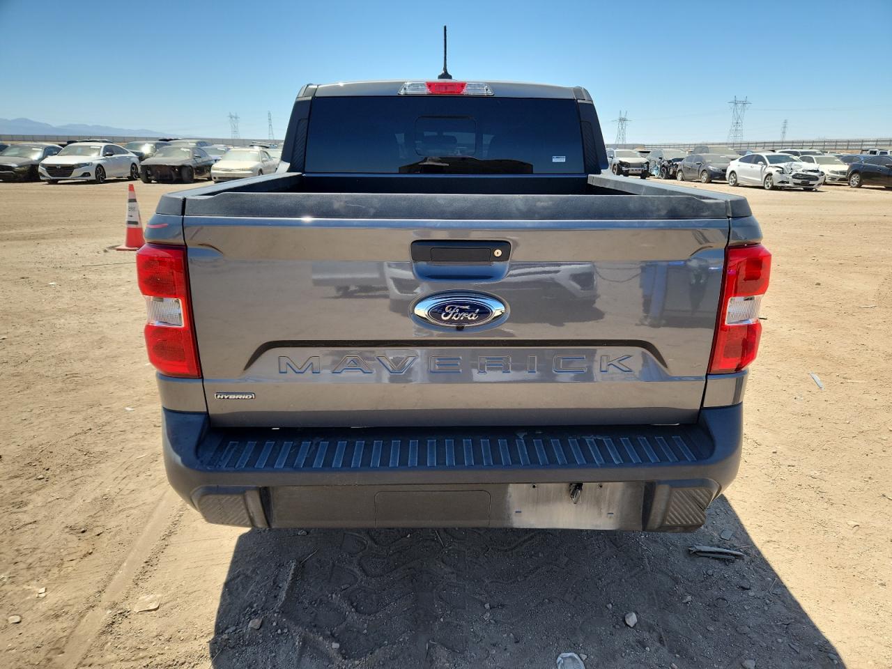 2022 Ford Maverick Xl VIN: 3FTTW8E33NRA45356 Lot: 64401815