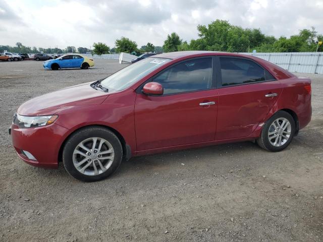 Sedans KIA FORTE 2012 Czerwony