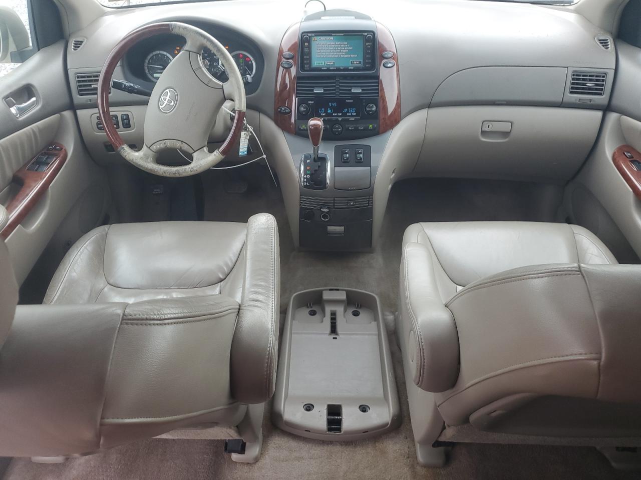 2005 Toyota Sienna Xle VIN: 5TDBA22C25S039802 Lot: 64820465