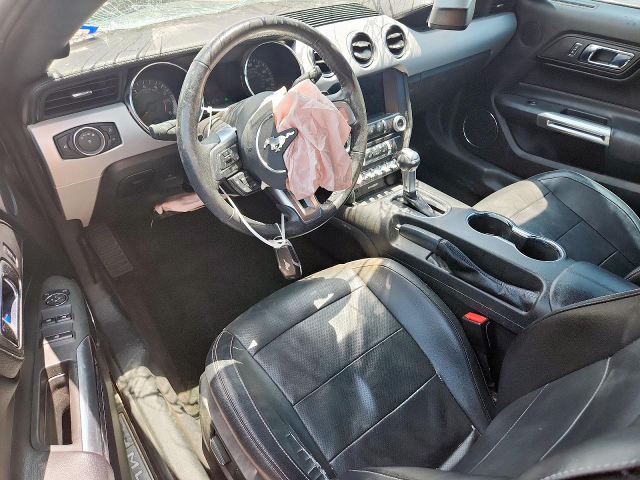 2017 Ford Mustang VIN: 1FATP8UH3H5293453 Lot: 64005695