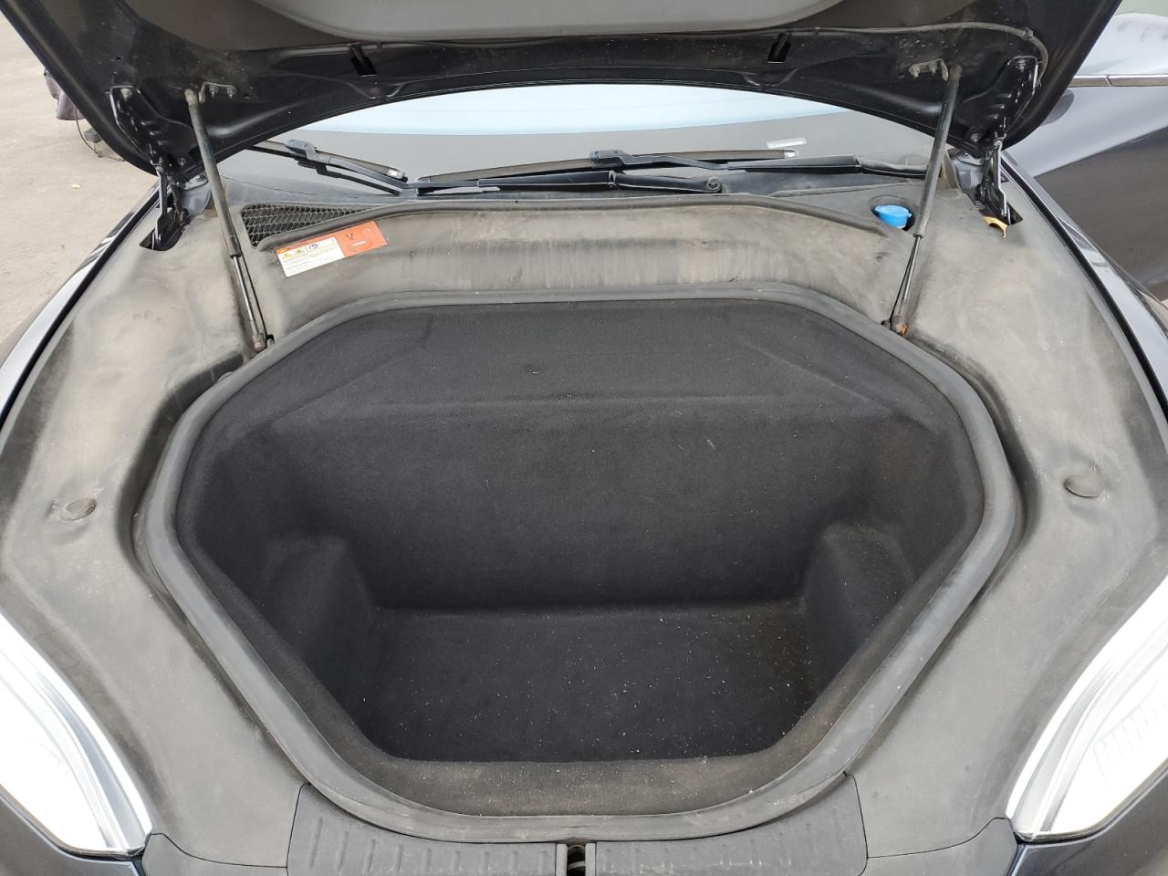 2015 Tesla Model S 85D VIN: 5YJSA1H28FFP69695 Lot: 63092425