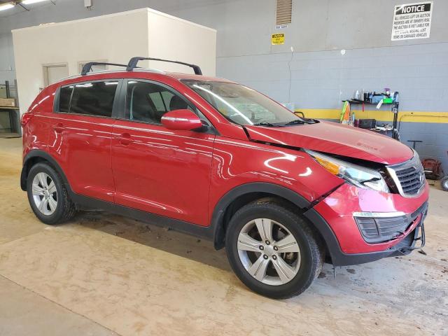  KIA SPORTAGE 2013 Красный
