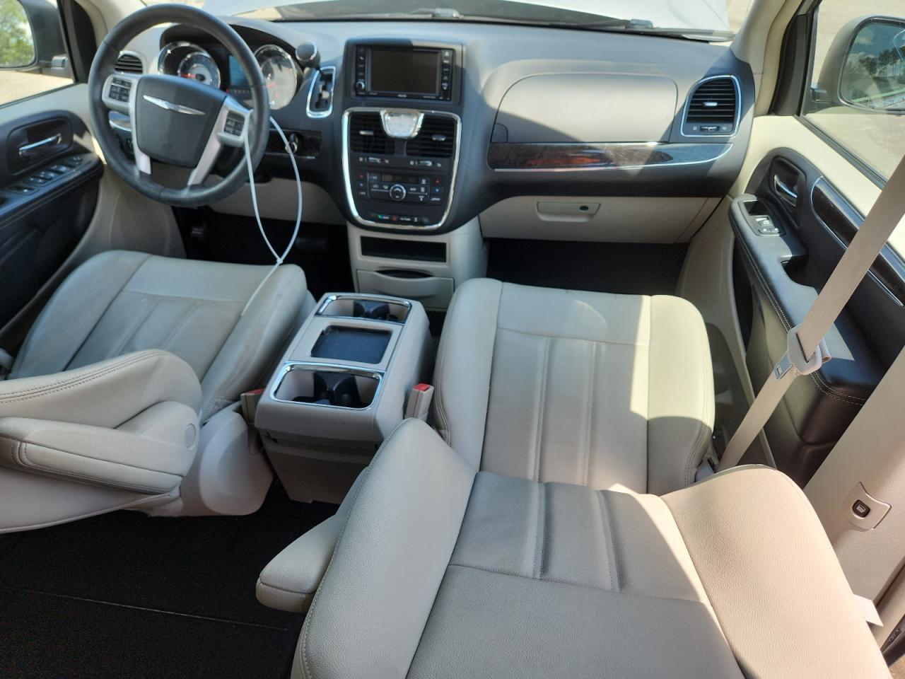 2013 Chrysler Town & Country Touring VIN: 2C4RC1BG6DR805365 Lot: 63481315