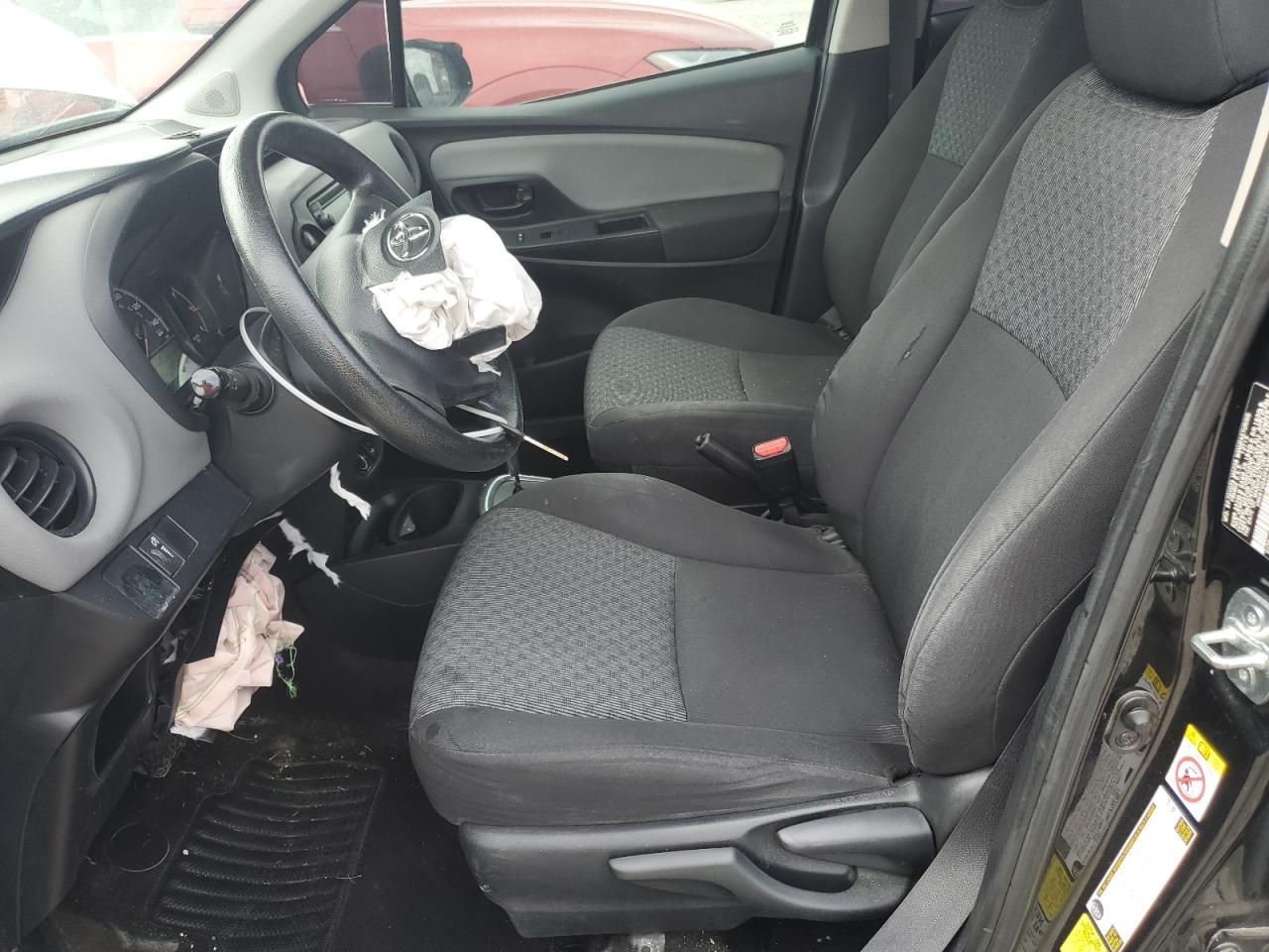 2015 Toyota Yaris VIN: VNKKTUD32FA030526 Lot: 63253905