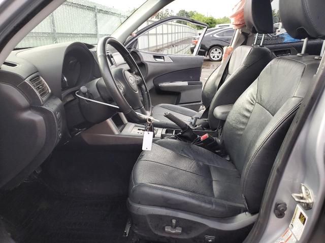  SUBARU FORESTER 2013 Srebrny
