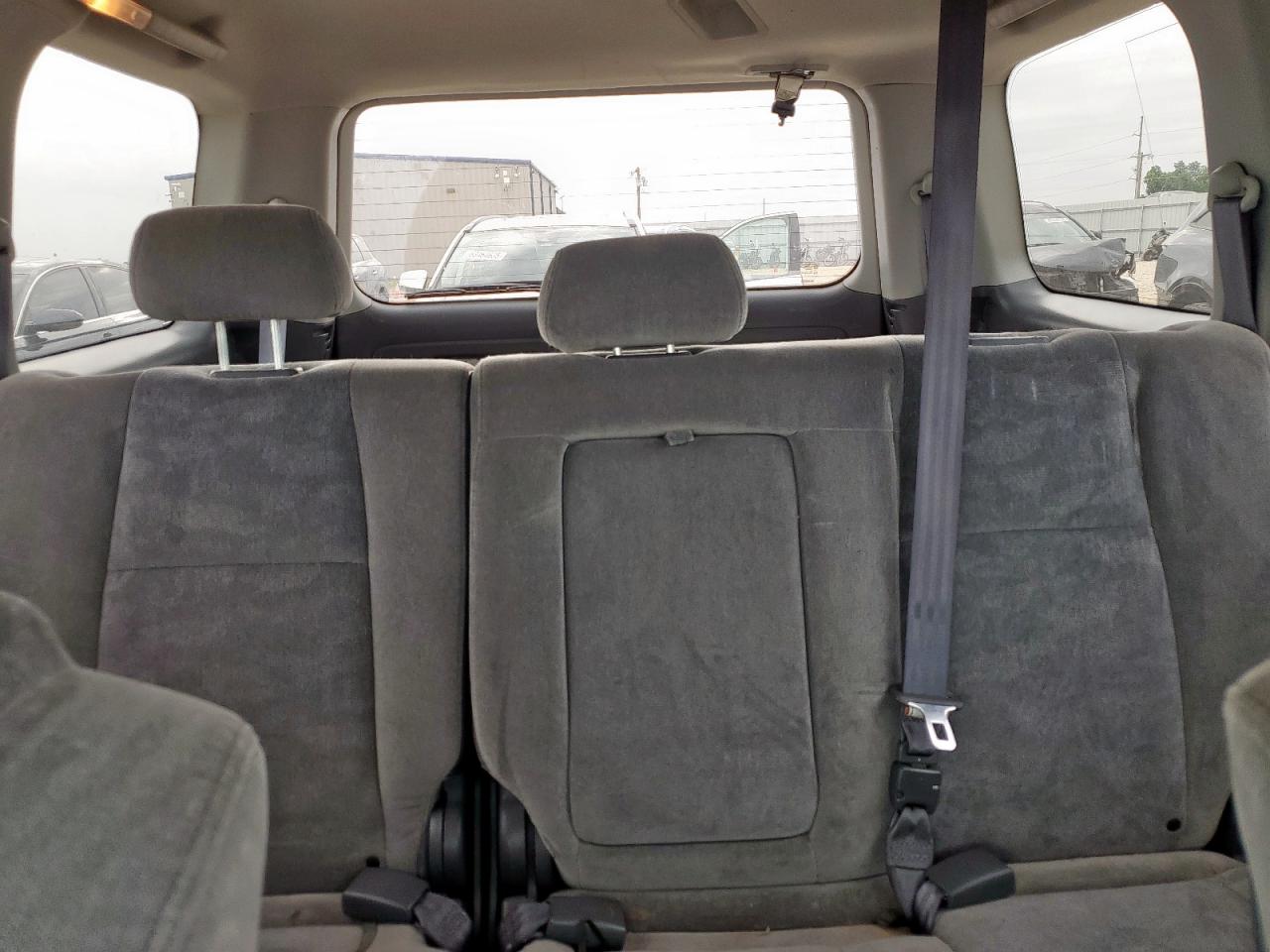 2004 Honda Pilot Ex VIN: 2HKYF184X4H607823 Lot: 62694125