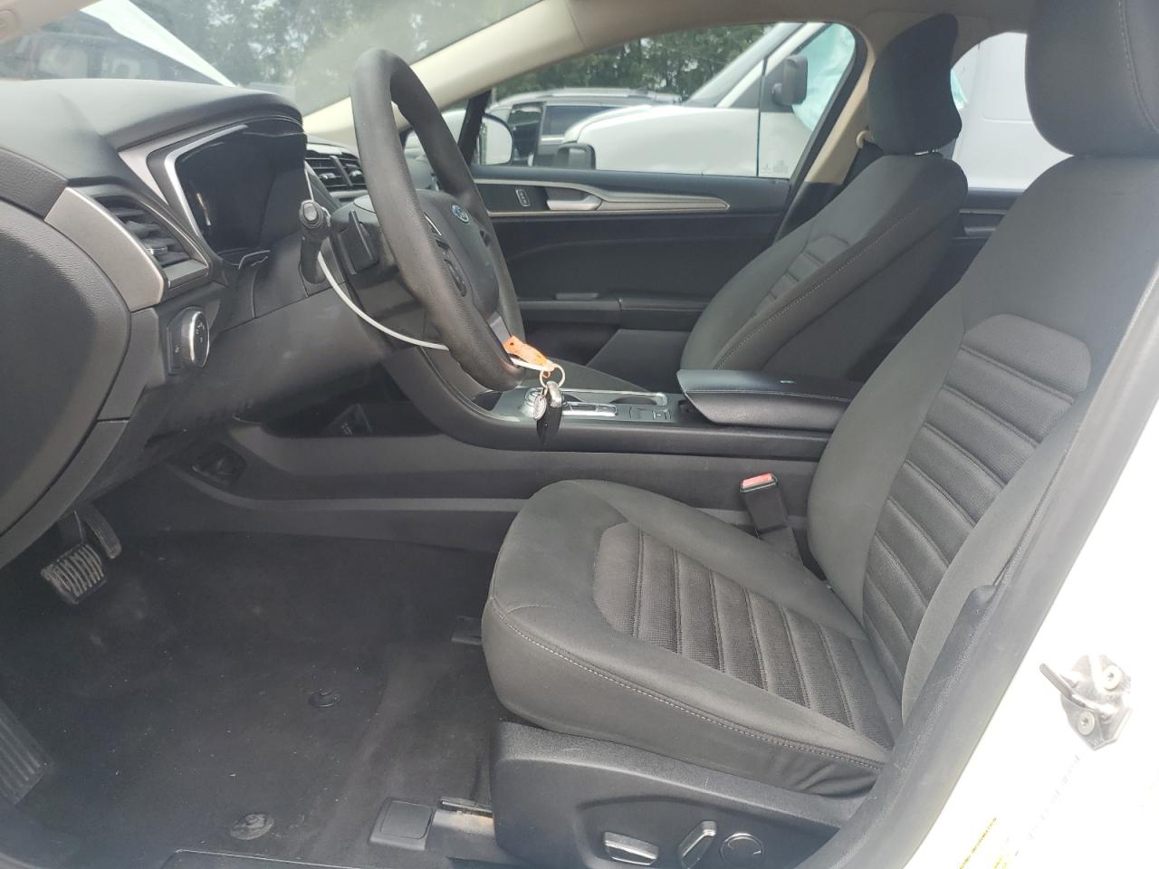 2019 Ford Fusion Se VIN: 3FA6P0HD0KR203492 Lot: 65199955