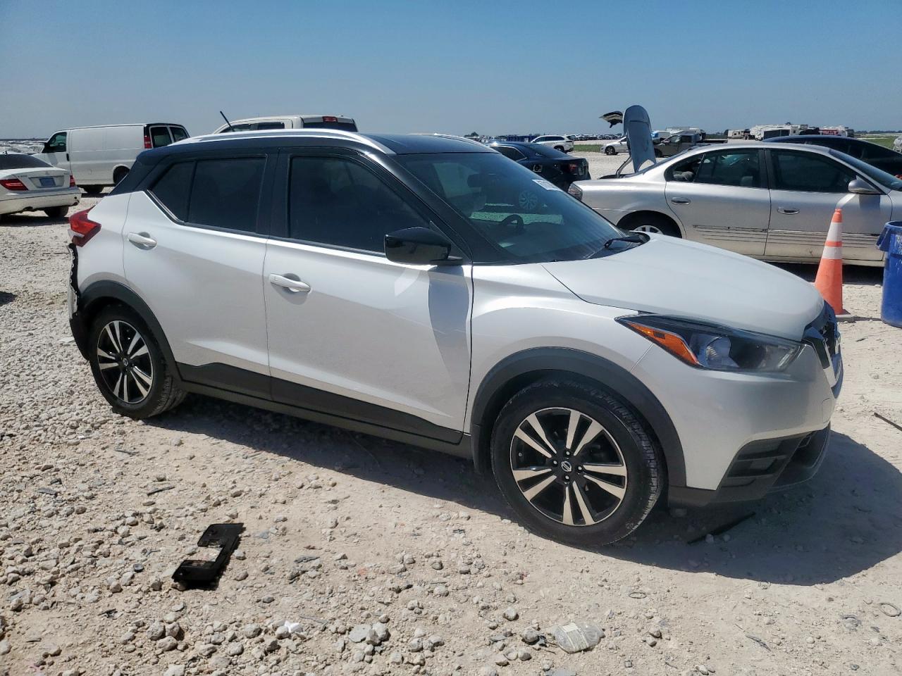 2019 Nissan Kicks S VIN: 3N1CP5CU0KL516727 Lot: 67012085