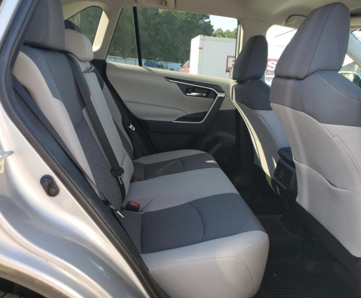 2020 Toyota Rav4 Xle VIN: 2T3W1RFV4LW081535 Lot: 65607275