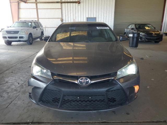  TOYOTA CAMRY 2017 Серый