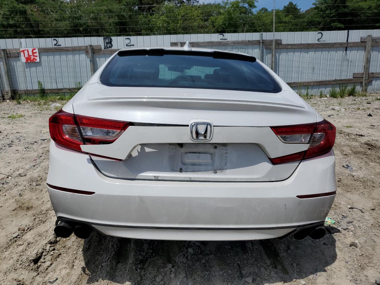 2018 Honda Accord Sport VIN: 1HGCV1F39JA026339 Lot: 65116865
