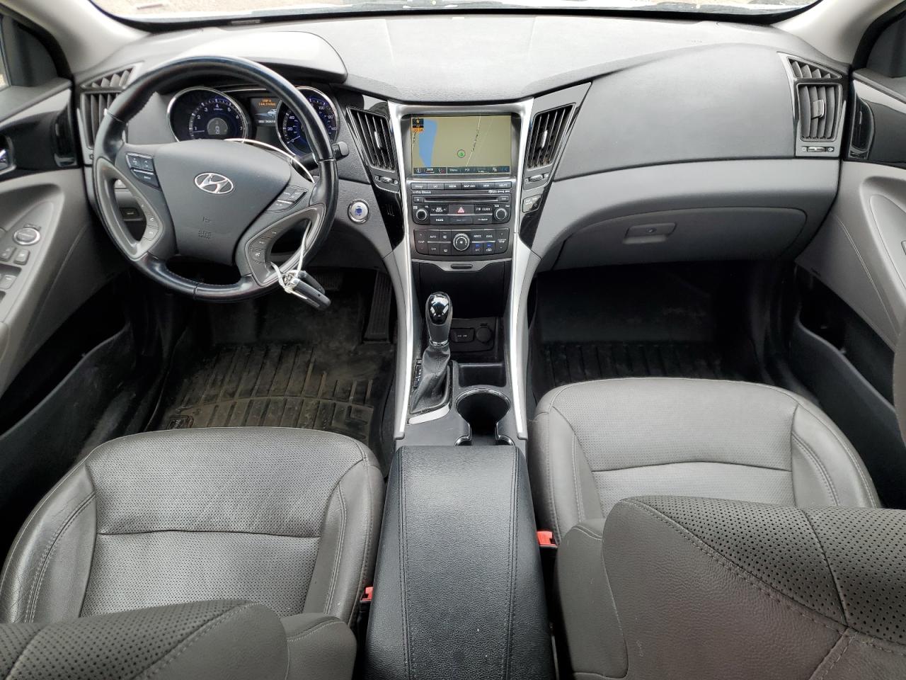 2014 Hyundai Sonata Se VIN: 5NPEC4AC2EH831670 Lot: 65081285