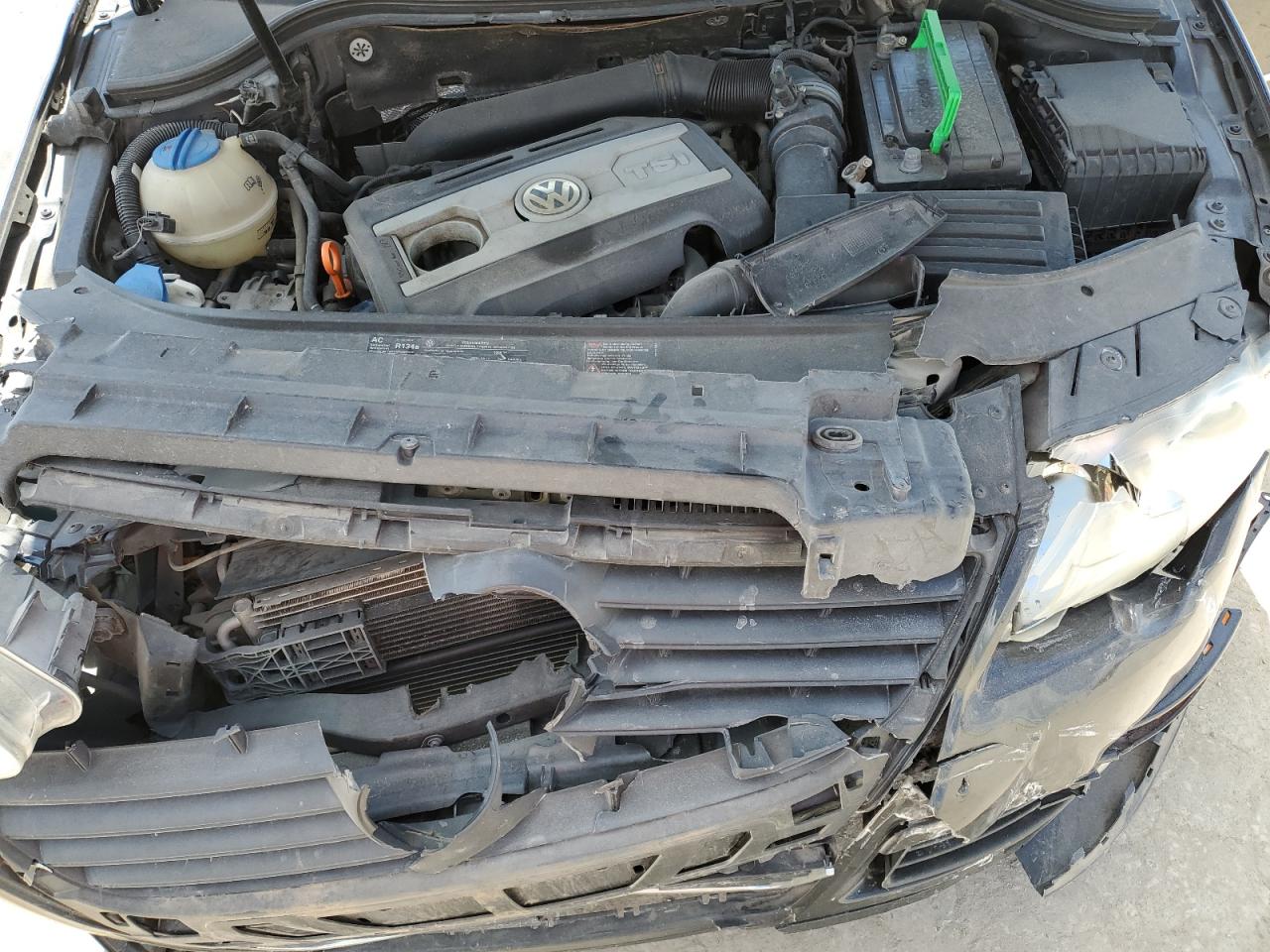 2009 Volkswagen Passat Turbo VIN: WVWJK73C39P014525 Lot: 63289775