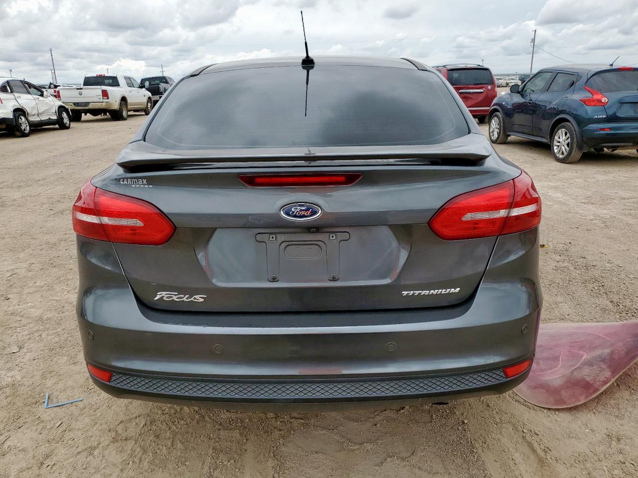 2018 Ford Focus Titanium VIN: 1FADP3J29JL294213 Lot: 62994865