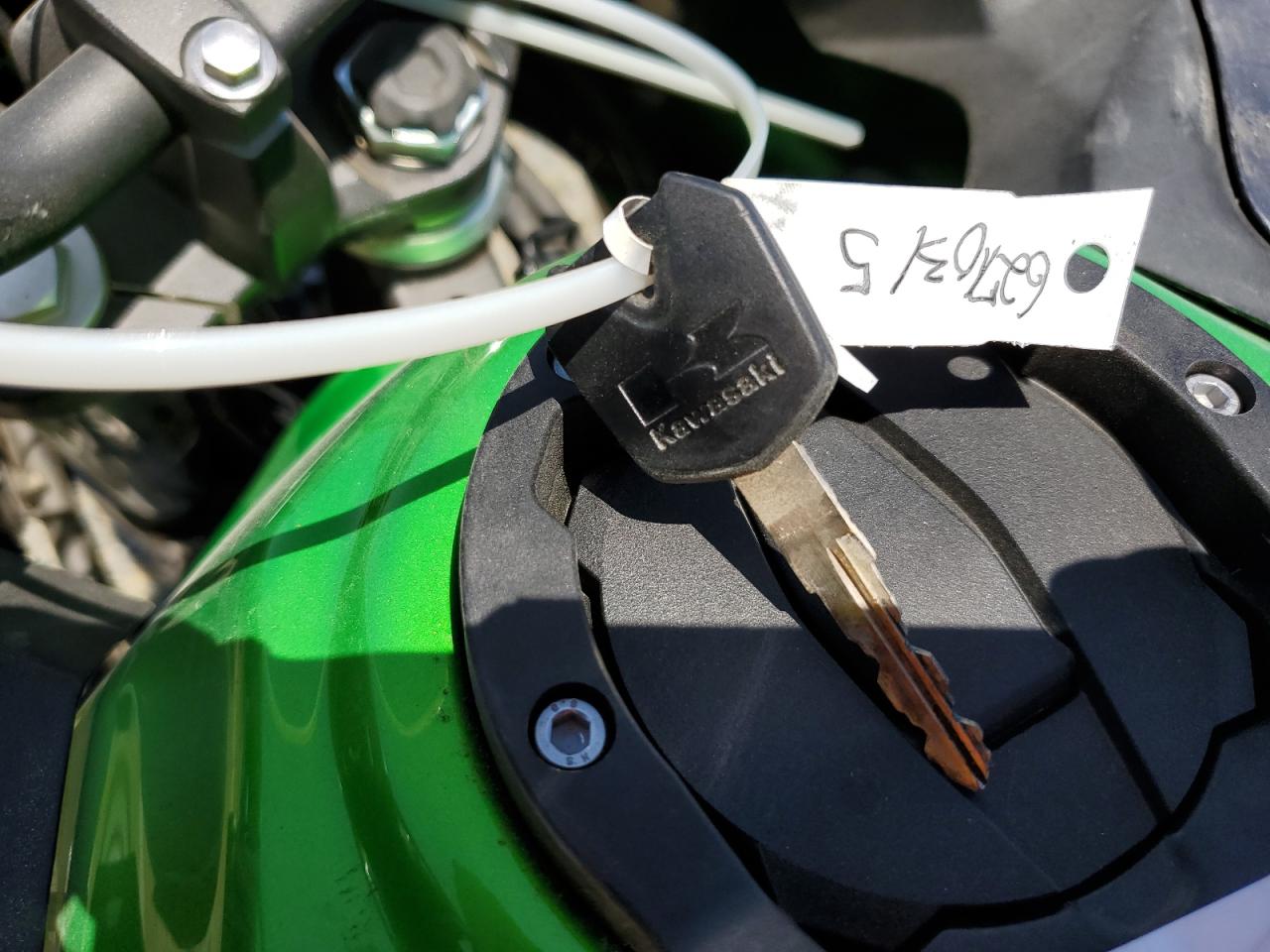 jkale8c12hda00939 JKALE8C12HDA00939 2017 Kawasaki Kle300 C