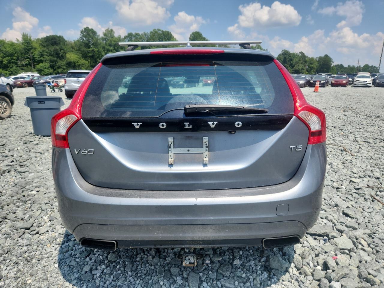 2017 Volvo V60 T5 Premier VIN: YV140MEK7H1350776 Lot: 64079065