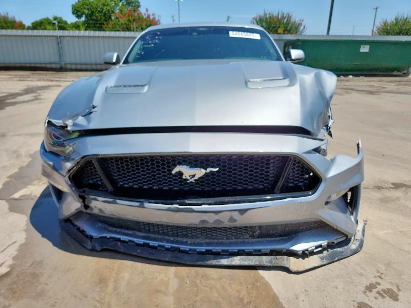  FORD MUSTANG 2022 Srebrny