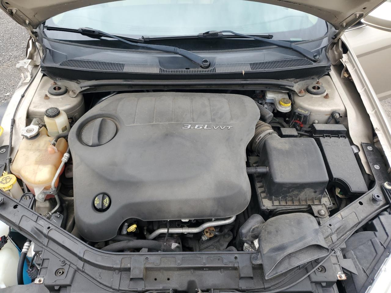 2013 Chrysler 200 Lx VIN: 1C3CCBAGXDN767637 Lot: 65224415