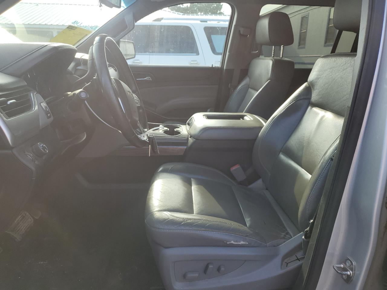 2015 Chevrolet Suburban C1500 Lt VIN: 1GNSCJKC4FR701200 Lot: 62743885