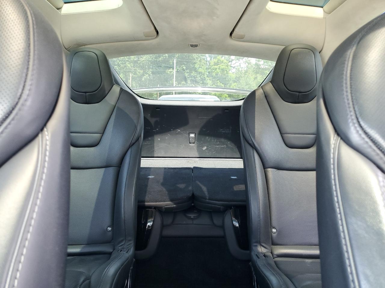 5YJXCBE25HF037876 2017 Tesla Model X