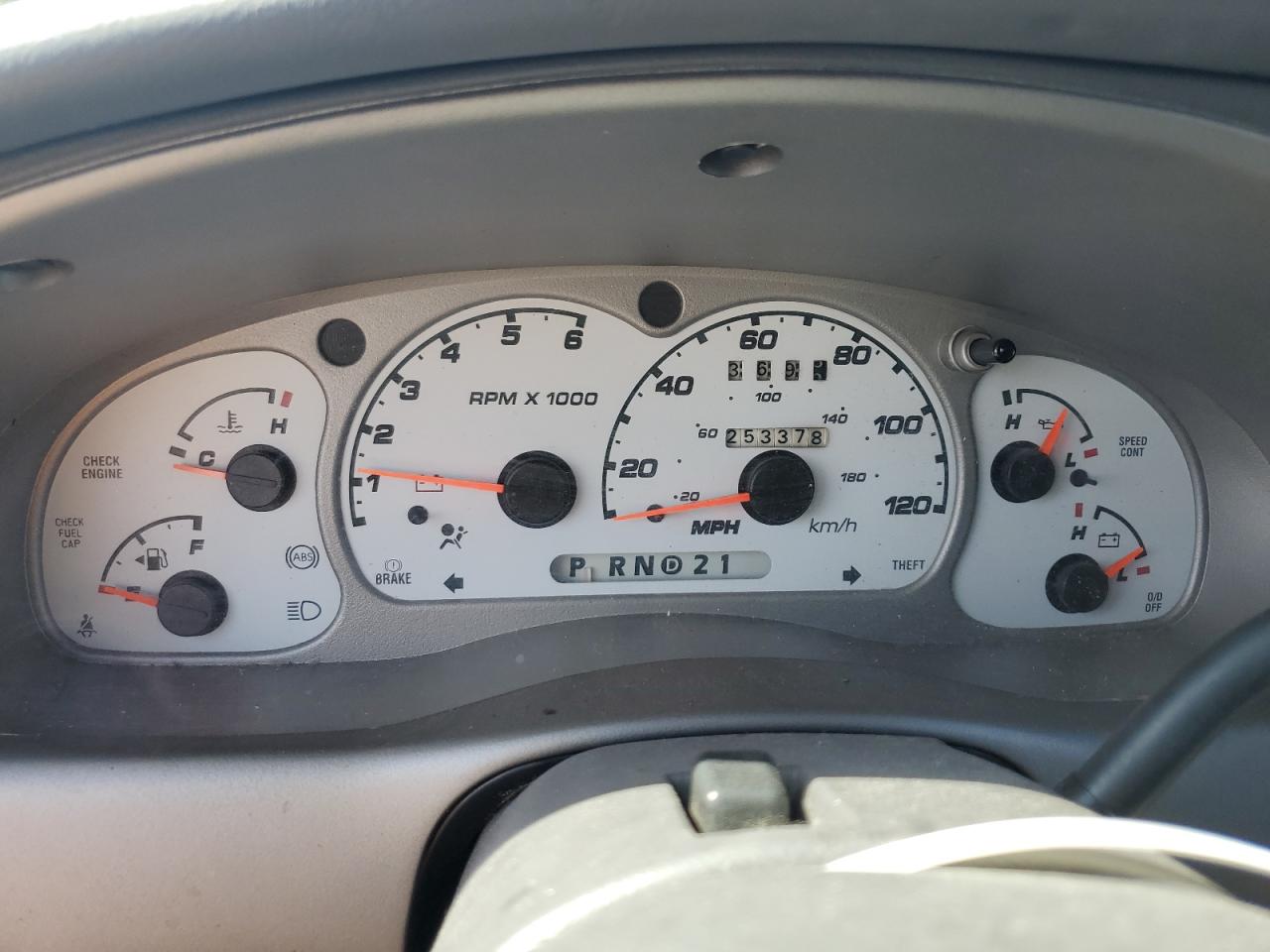 2001 Ford Explorer Sport VIN: 1FMYU60EX1UC62815 Lot: 61044855