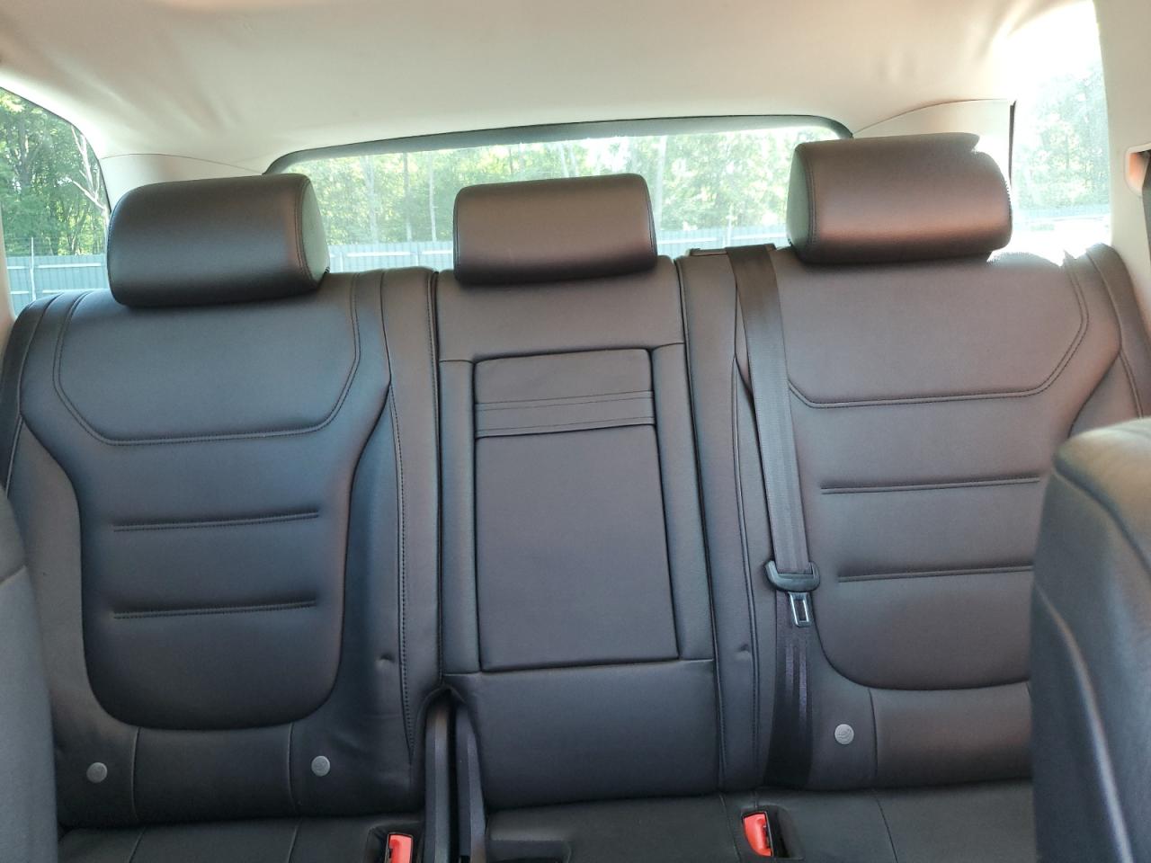 2012 Volkswagen Touareg V6 Tdi VIN: WVGFK9BP2CD004367 Lot: 64244145