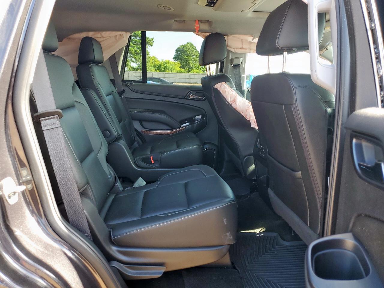 2018 Chevrolet Tahoe C1500 Premier VIN: 1GNSCCKC8JR111750 Lot: 64522315