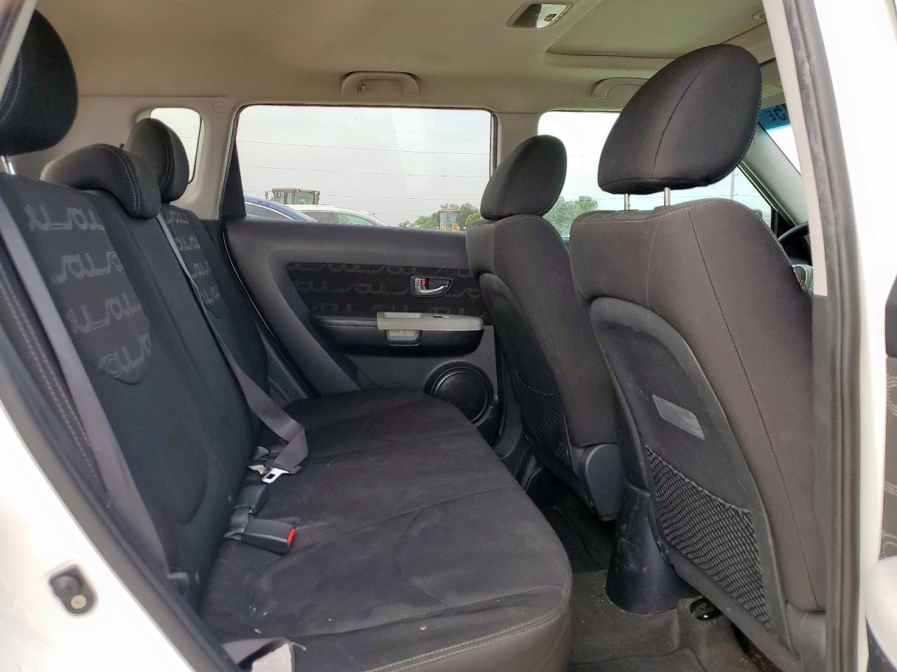 2012 Kia Soul + VIN: KNDJT2A60C7364151 Lot: 62546715