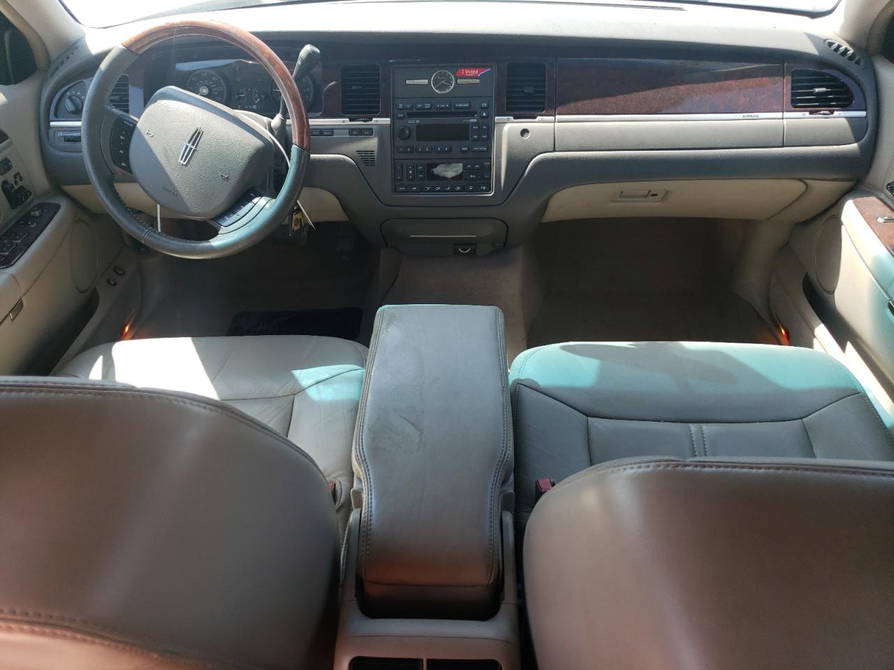 2007 Lincoln Town Car Signature Limited VIN: 1LNHM82V67Y626240 Lot: 90410865