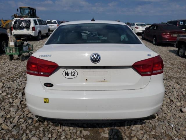  VOLKSWAGEN PASSAT 2013 Biały