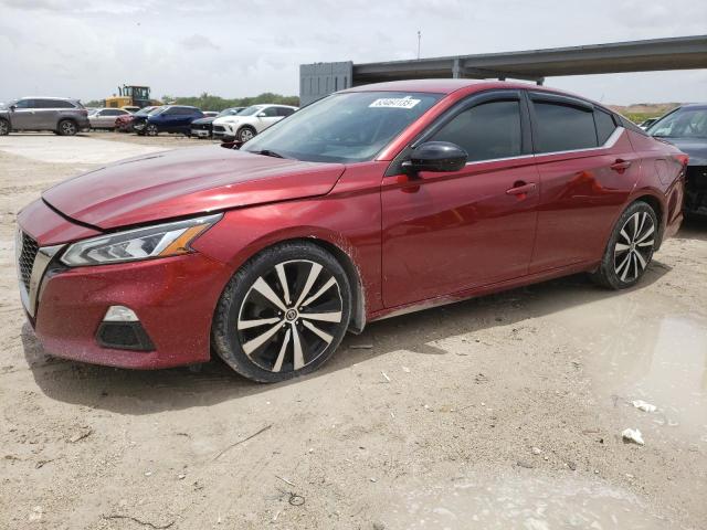  NISSAN ALTIMA 2019 Красный