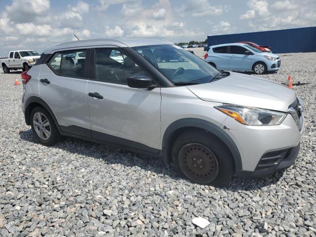  NISSAN KICKS 2018 Szary