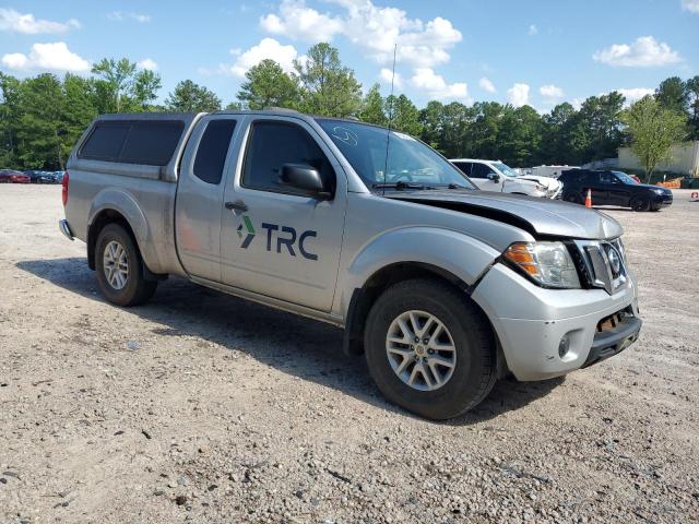  NISSAN FRONTIER 2018 Серебристый