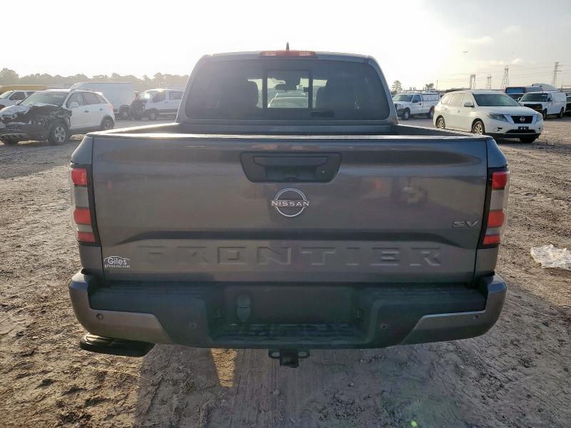  NISSAN FRONTIER 2022 Szary
