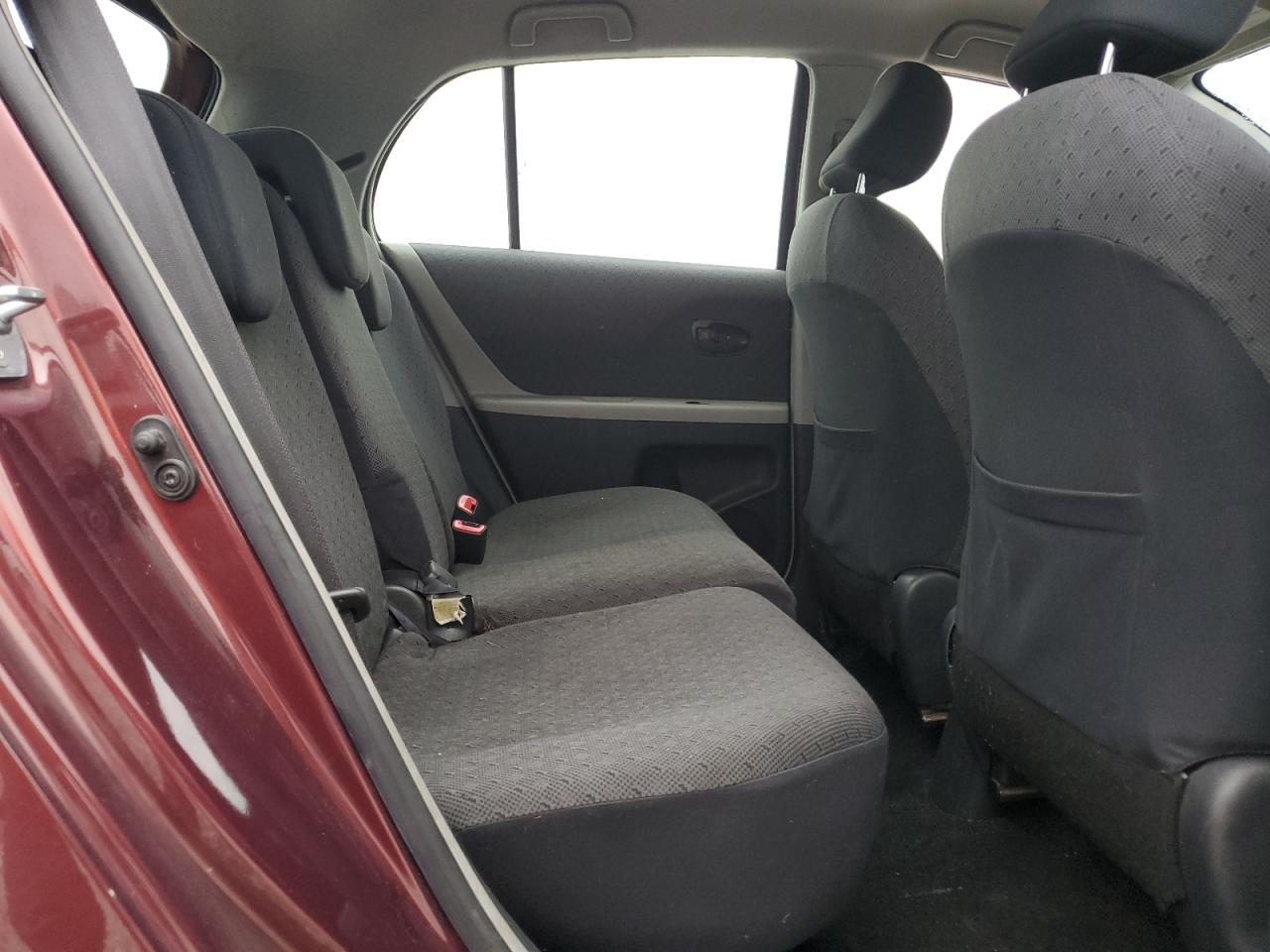 2009 Toyota Yaris VIN: JTDKT903295242464 Lot: 64986825