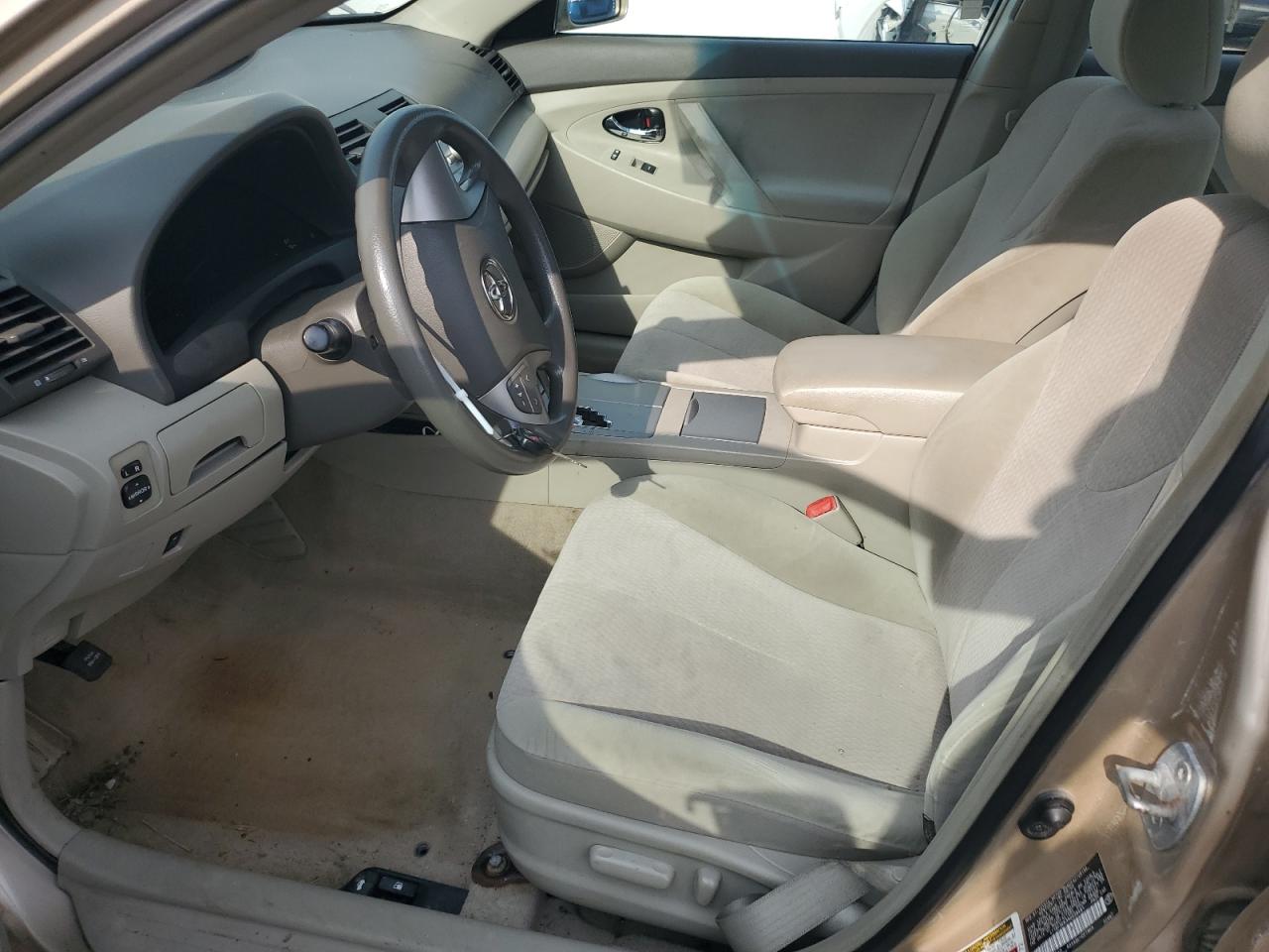 2010 Toyota Camry Base VIN: 4T1BF3EK3AU039481 Lot: 63741595