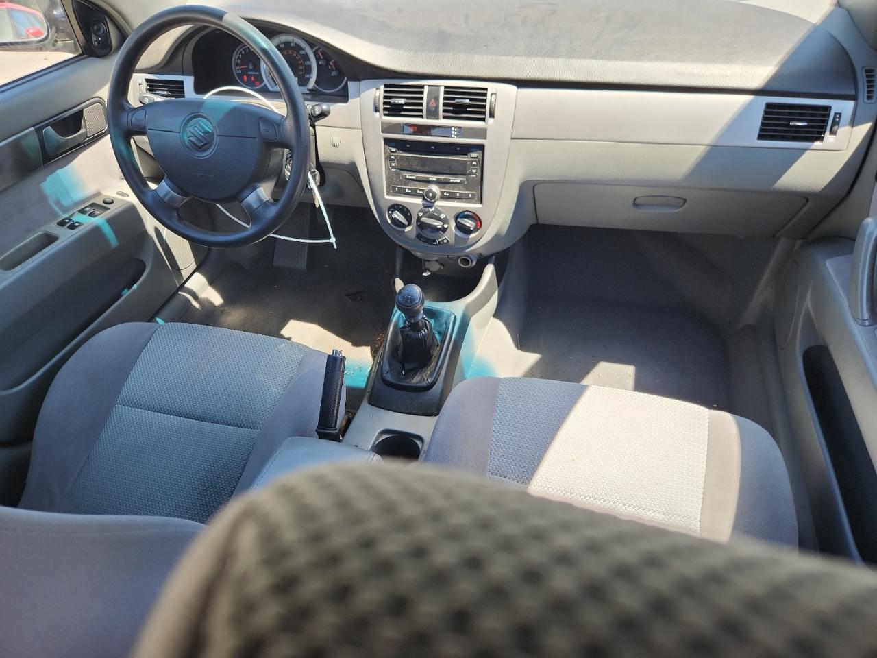 2006 Suzuki Forenza VIN: KL5JD56Z56K409111 Lot: 63887835