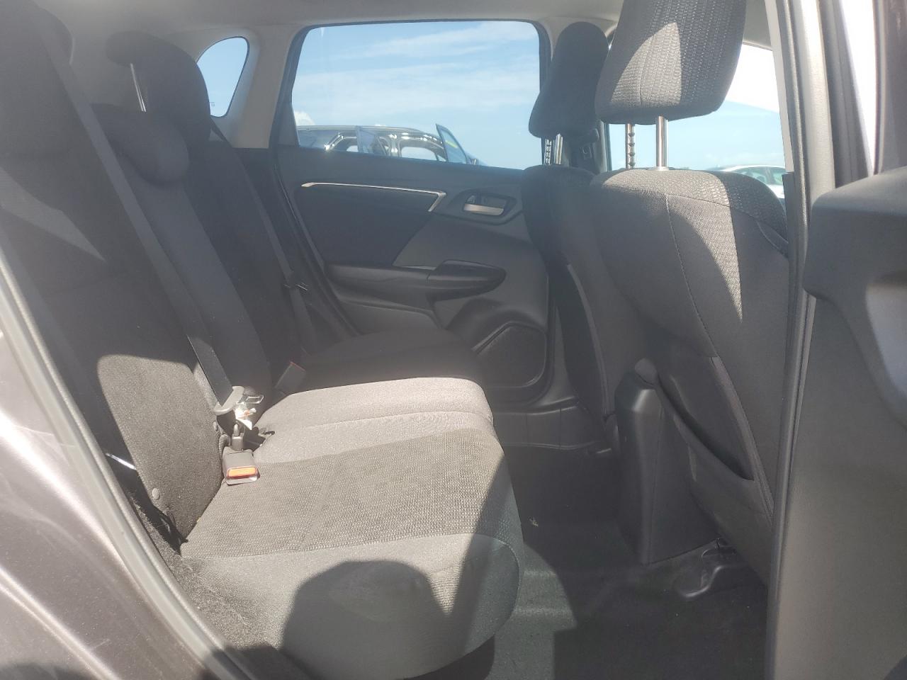 2015 Honda Fit Lx VIN: 3HGGK5H57FM784187 Lot: 64764785