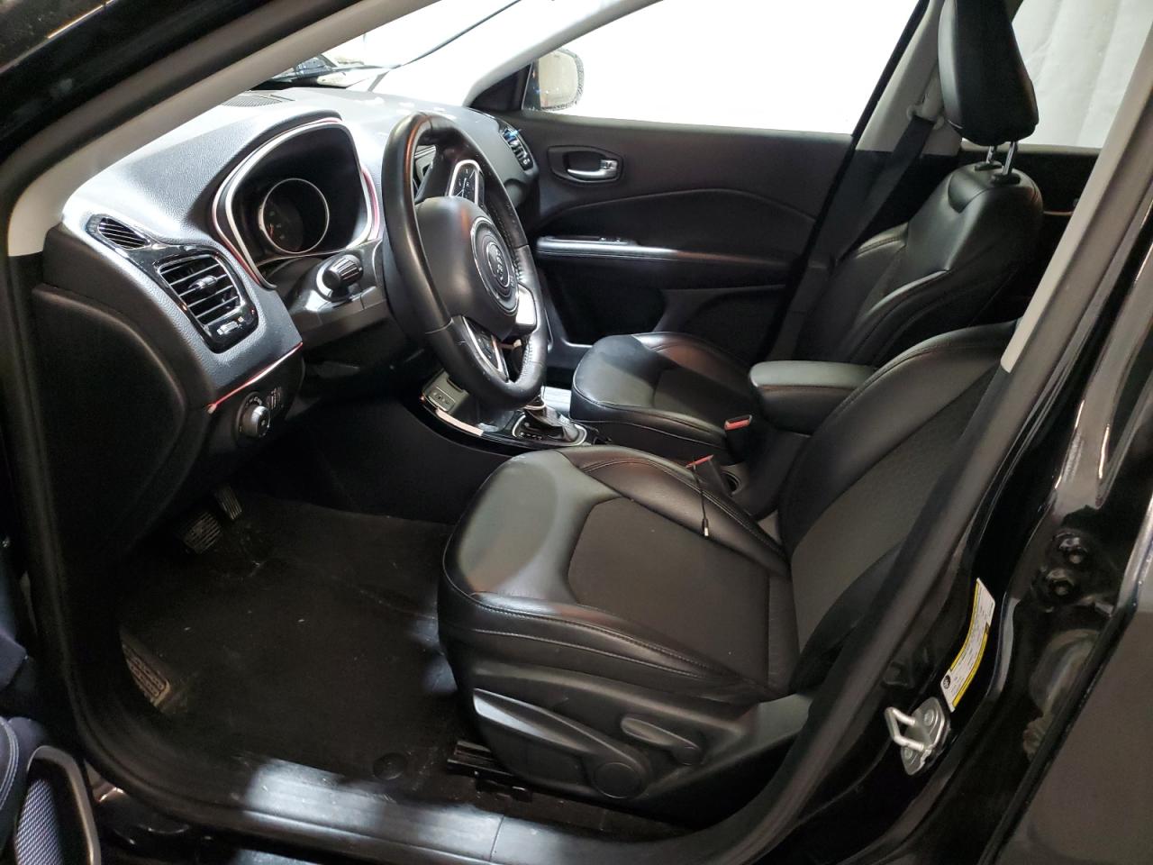 2019 Jeep Compass Latitude VIN: 3C4NJCBB8KT766595 Lot: 63814975