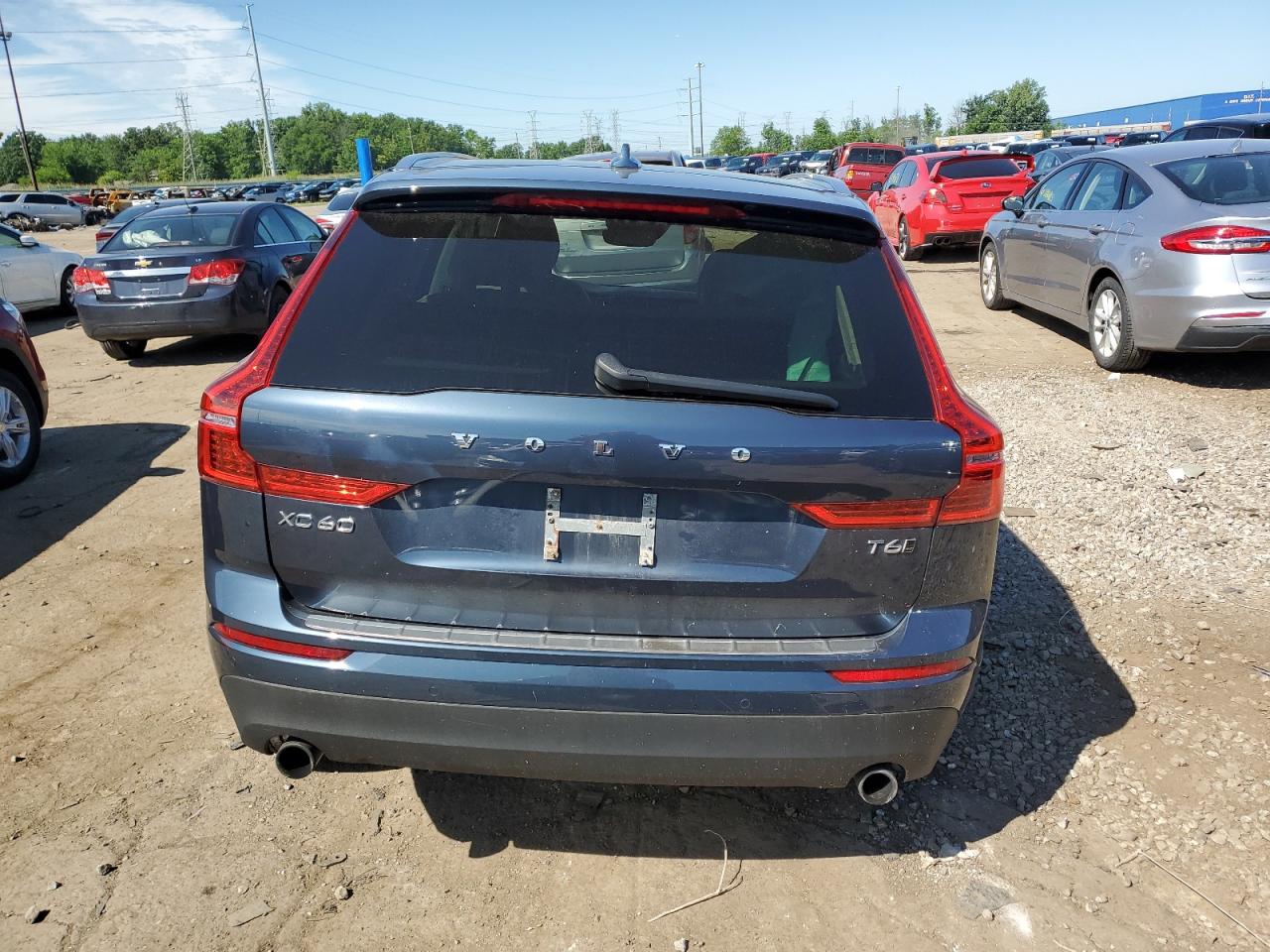 2019 Volvo Xc60 T6 Momentum VIN: LYVA22RK4KB235425 Lot: 62744055