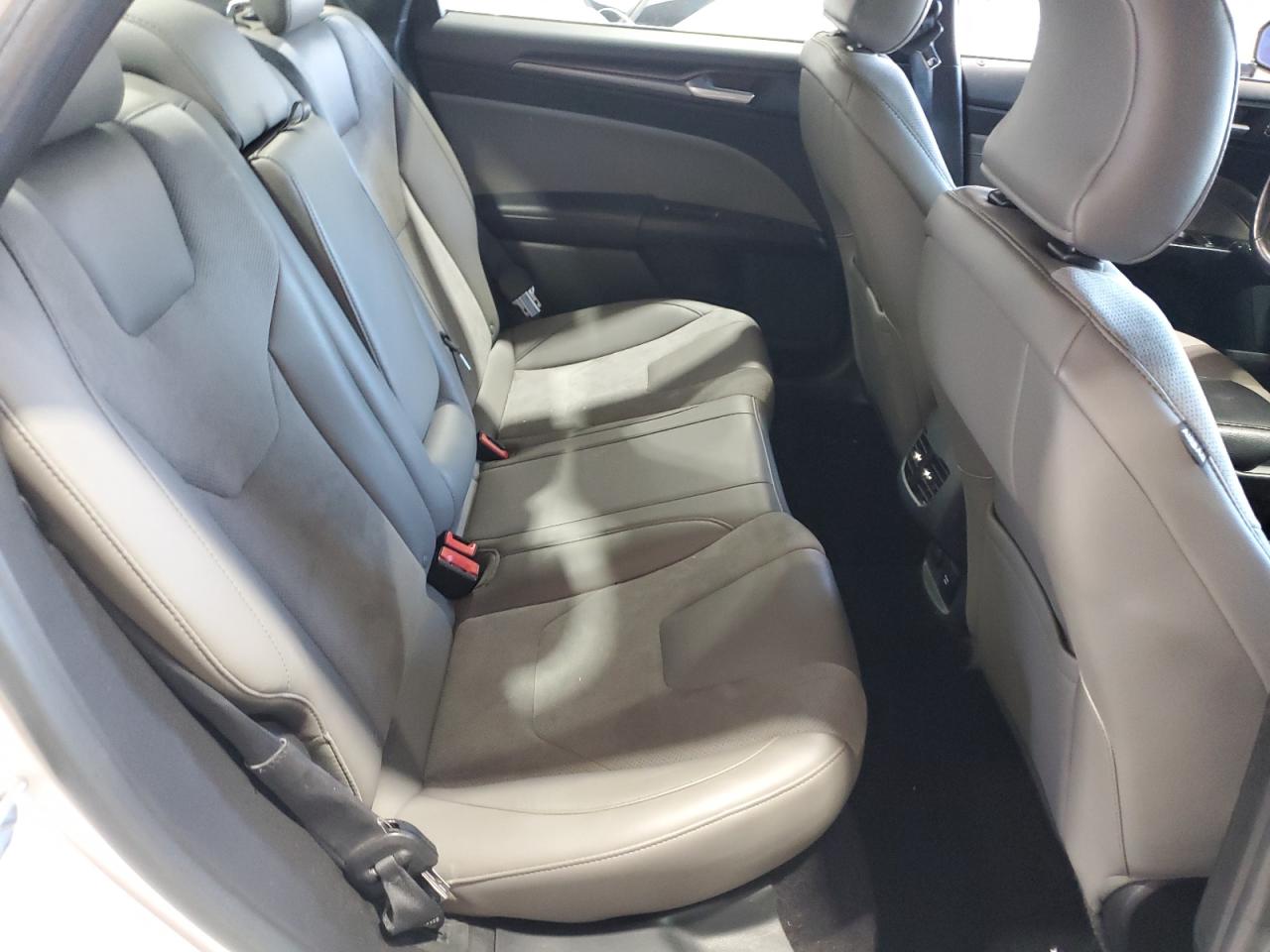 2017 Ford Fusion Sport VIN: 3FA6P0VP3HR183293 Lot: 68123065