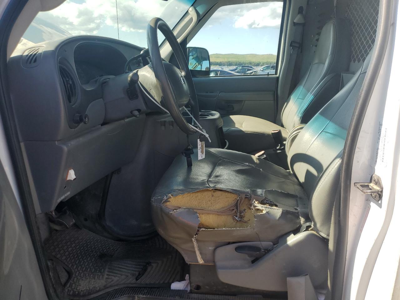 1FTNE24L03HA60616 2003 Ford Econoline E250 Van