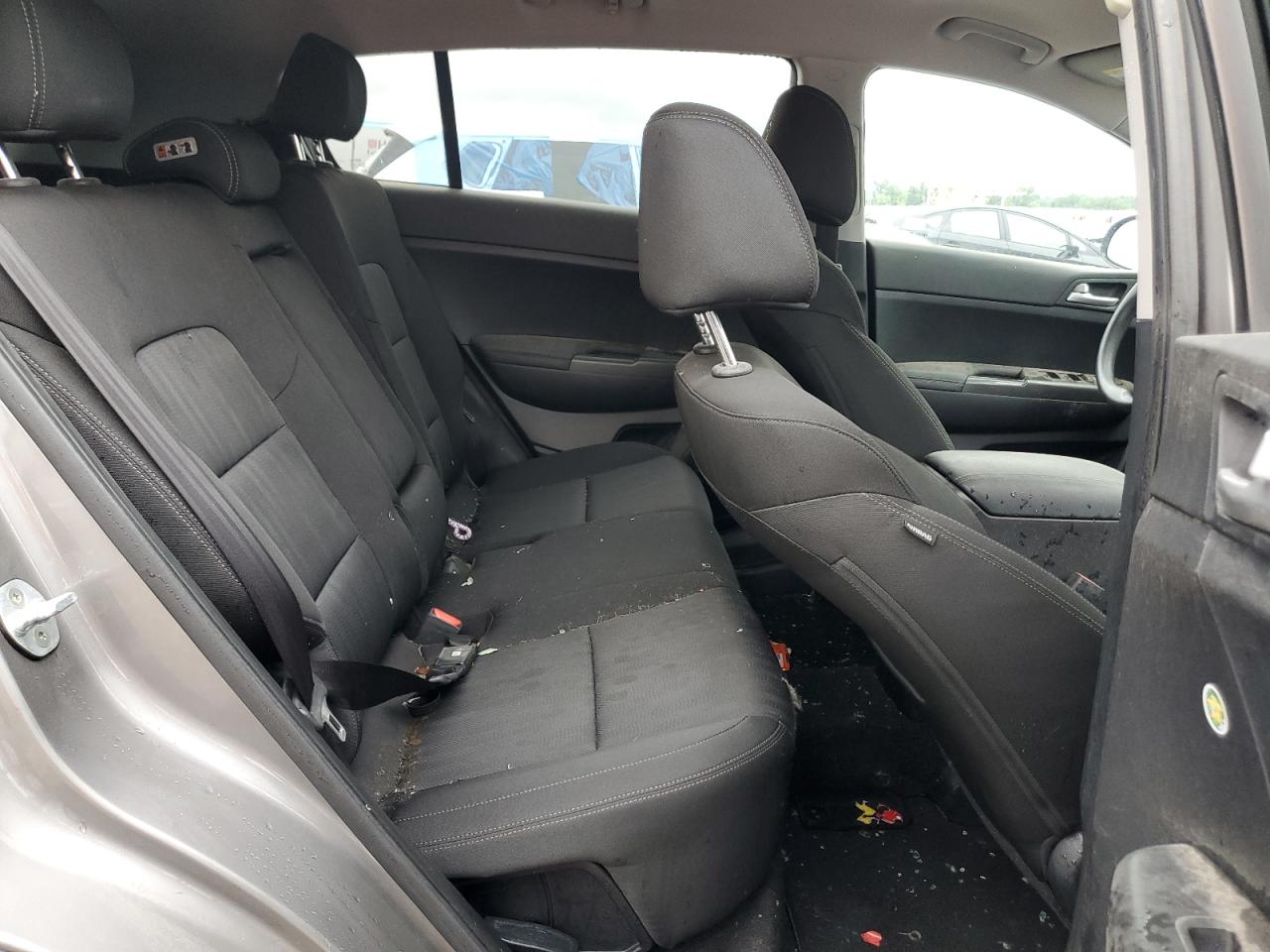 kndpm3ac6h7238225 KNDPM3AC6H7238225 2017 Kia Sportage Lx