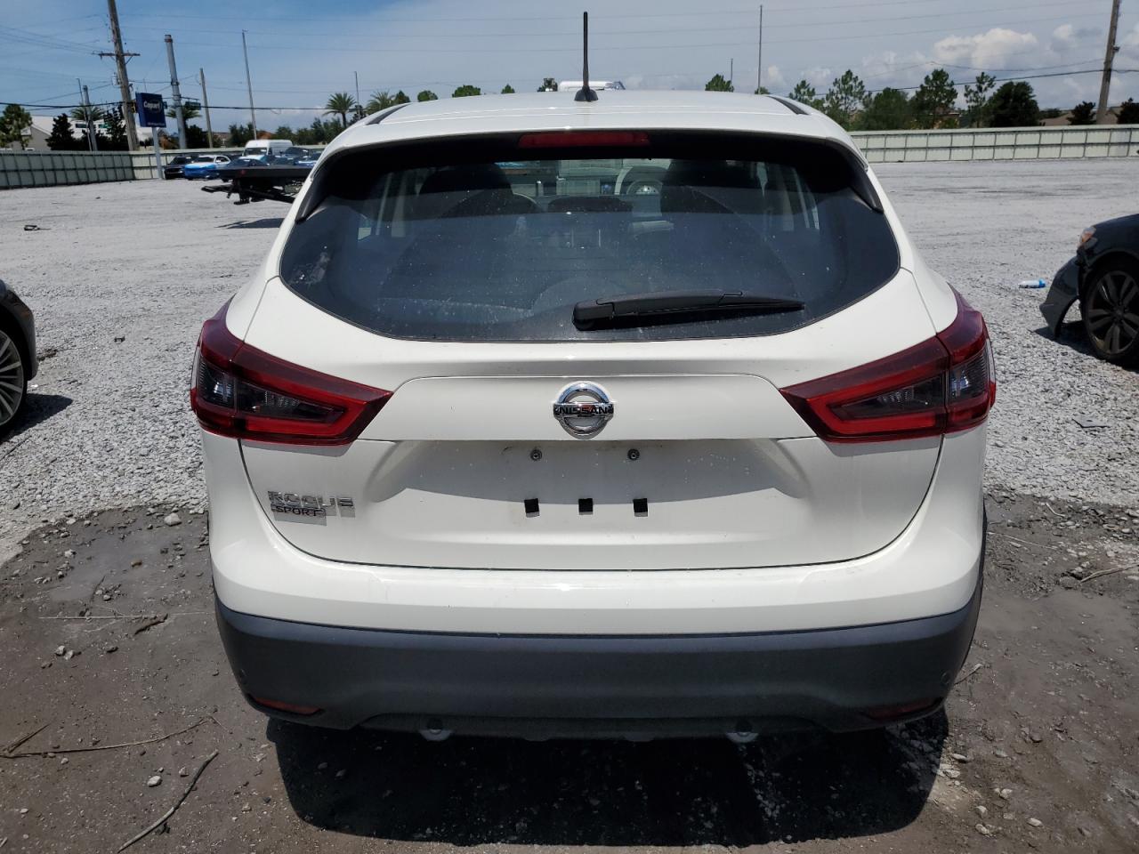 2020 Nissan Rogue Sport S VIN: JN1BJ1CVXLW277441 Lot: 64017255