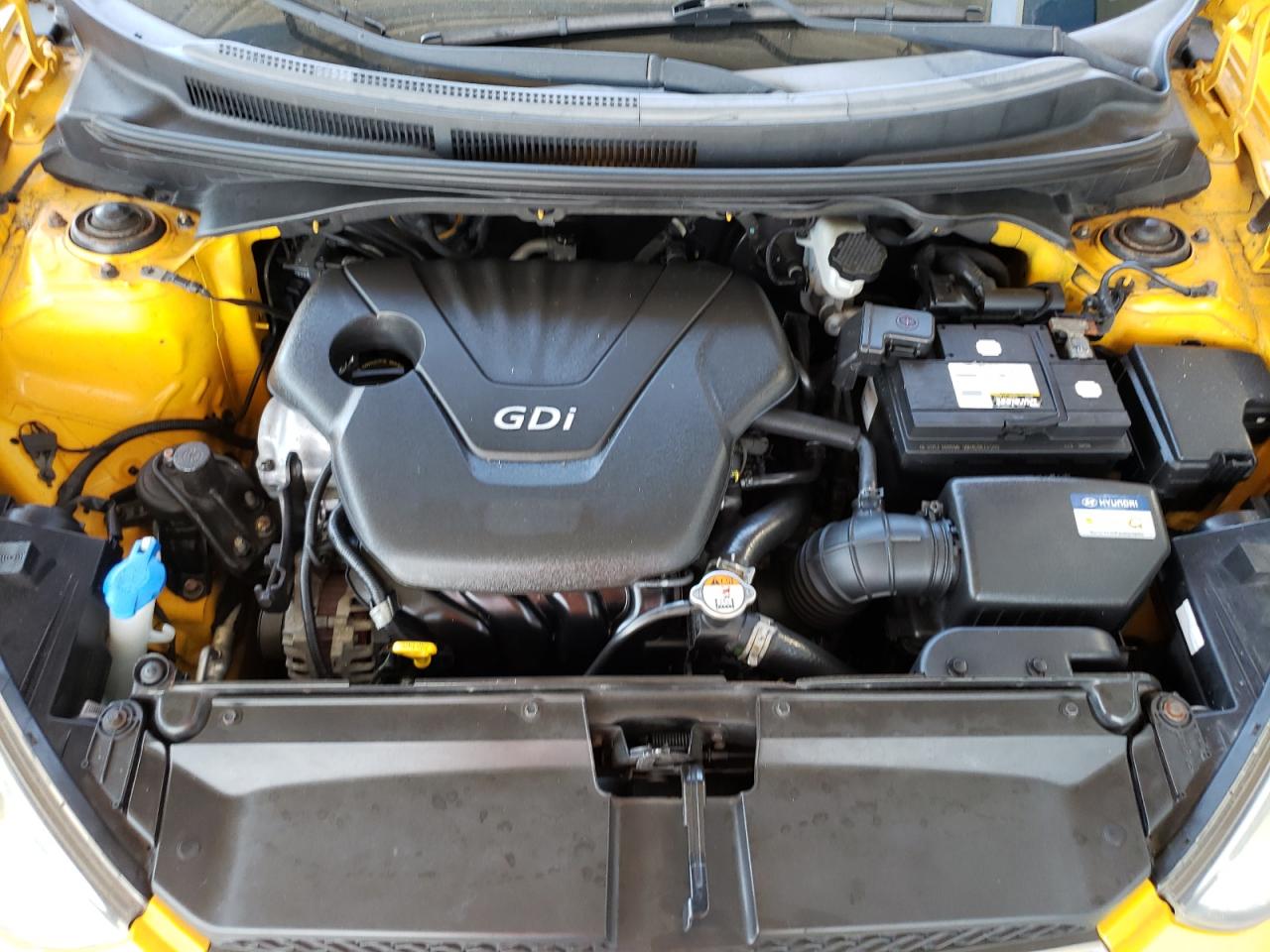 kmhtc6ad2gu254381 KMHTC6AD2GU254381 2016 Hyundai Veloster