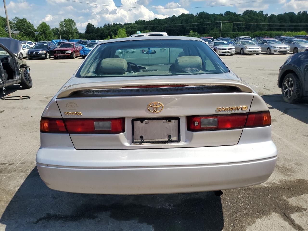 1999 Toyota Camry Ce VIN: 4T1BG22K0XU401982 Lot: 63294855