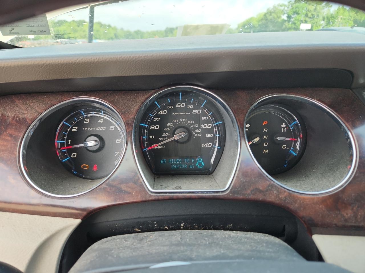 2010 Ford Taurus Limited VIN: 1FAHP2FW7AG138753 Lot: 64880025